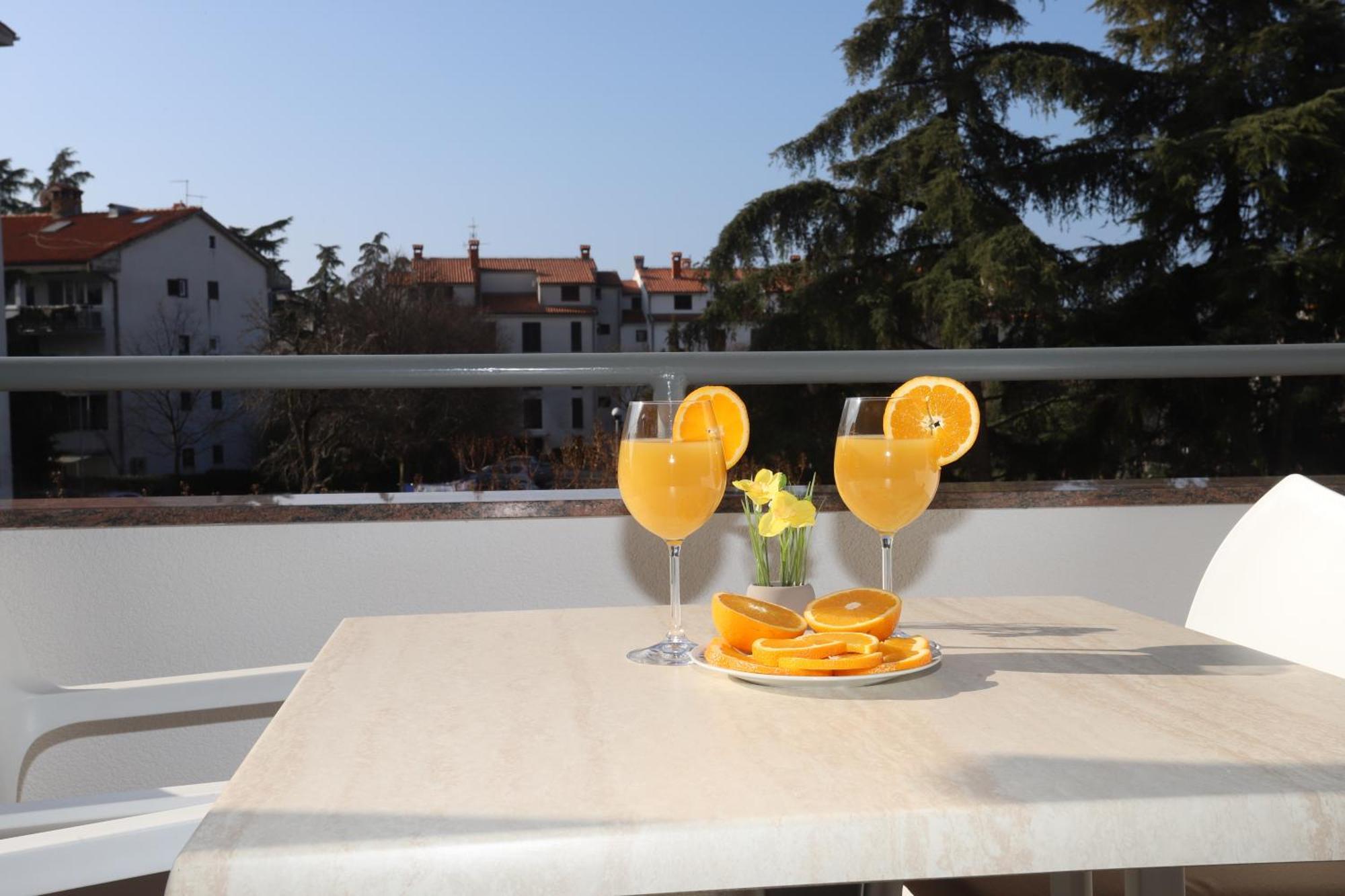 Apartman Perla Deluxe Poreč Buitenkant foto