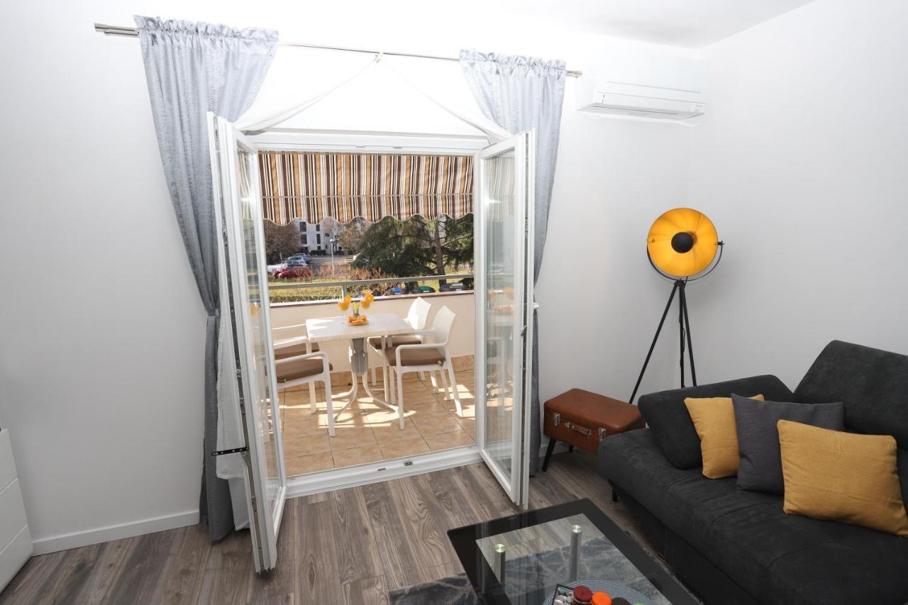 Apartman Perla Deluxe Poreč Buitenkant foto