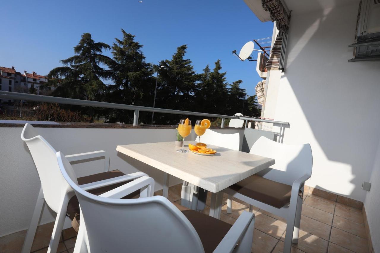 Apartman Perla Deluxe Poreč Buitenkant foto